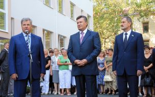 Victor Yanukovich, Vladimir Yatsuba, Yurij Dojnikov