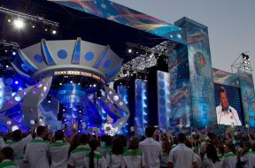 Virtor Yanukovich during opening of competition « the Child's «New wave - 2012»