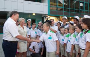 Virtor Yanukovich and Yelena Poddubnaya