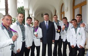 Viktor Yanukovich with winners and prizewinners of the ХХХ summers Olympic games