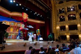 International festival of parodies «Wide difference 2012»