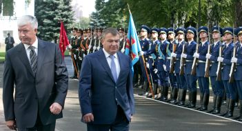 Dmitriy Salamatin and Anatoliy Serdyukov