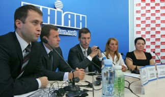 The press conference participants