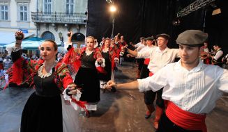 Учасники фестивалю