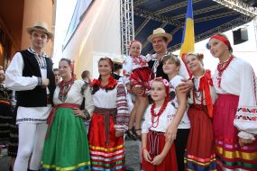 Учасники фестивалю "Поліське літо з фольклором"