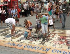 Pazl with representing the Ukrainian army of different times