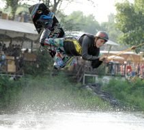 Competitors of wakeboarding