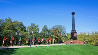 Александровская колонна