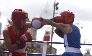 Competitors in boxing