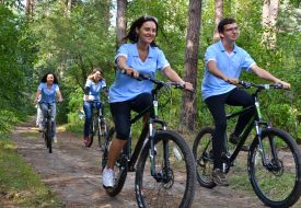 Участники открытия  велосипедного маршрута