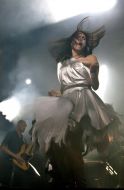 Sharon den Adel