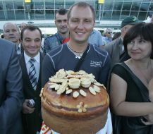 Relatives of champions and winners of Paralympic athletes welcomed 2012 with bread and salt