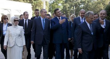 Бронислав Коморовский, Виктор Янукович и Реджеп Тайип Эрдоган