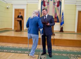 Viktor Yanukovich and Larisa Klochkova