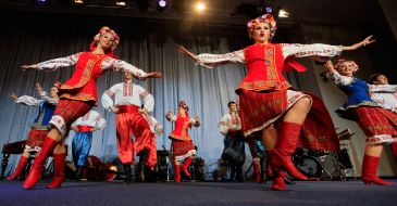 Moldovan artists group "Plai Natal"