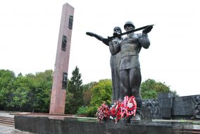 Монумент боевой славы Советских Вооруженных Сил