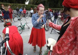 Participant of womanish cycle race