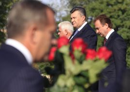 Viktor Yanukovіch, Anatoliy Prisyazhnyuk and Aleksandr Popov