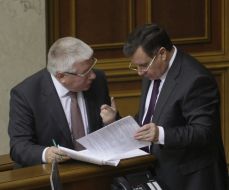 Adam Martynyuk and Mikhail Chechetov