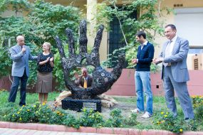 Monument to Steve Jobs