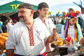 Members of national collective