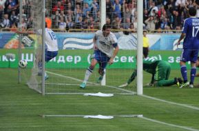 Goal in the gate of FС "Dinamo" (Kiev)