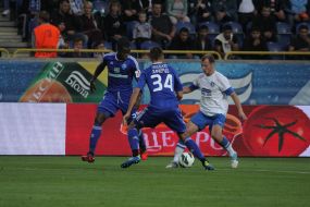 Yevgeniy Khacheridi, Roman Zozulya and  Taye Taïwo