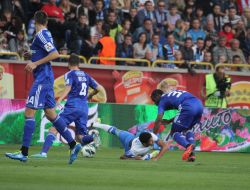 Miguel Veloso and Yevgeniy Khacheridi