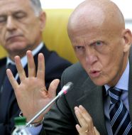 Pierluigi Collina and Anatoliy Popov