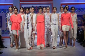 Fashion show by Liliya Pustovit