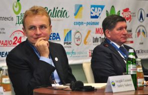Andriy Sadovy and Mikhail Kostyuk