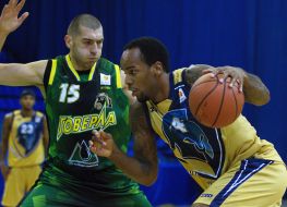 Leo Lyons and Yaroslav Lemik