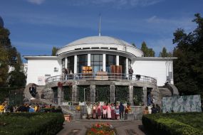 Fashion show at Eco-Chic-Party 5