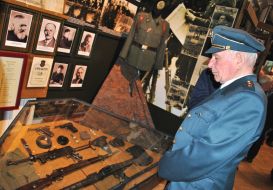 The museum visitors considers exhibits