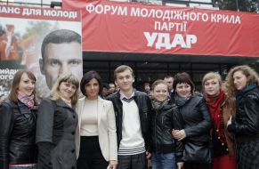 Рена Назарова