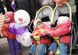 Children in the carriage