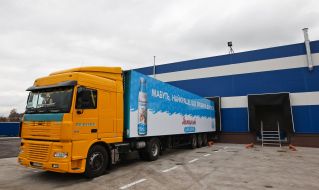 Car for transportation of dairy products