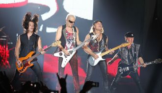 Учасники німецького рок-гурту "Scorpions"