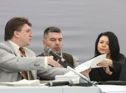 Игорь Жданов, Александр Попов и Виктория Сюмар