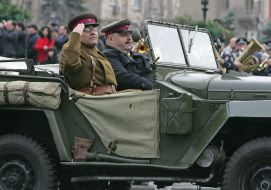 Demonstration of historical vehicles