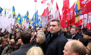 Participants of the mass meeting