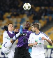 Miguel Veloso, Yevgenіy Khacheridi and Jackson Martinez