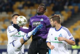 Miguel Veloso, Yevgenіy Khacheridi and Jackson Martinez