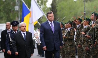 Viktor Yanukovich and Dimitris Christofias