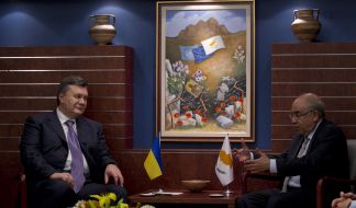 Viktor Yanukovich and Yiannakis Omirou 