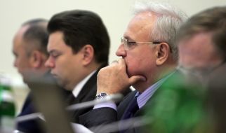 Anatoliy Bliznyuk and Konstantin Yefimenko