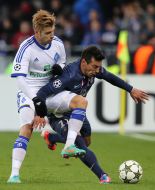 Miguel Veloso and Ezekiel Lavezzi