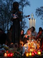 The sculpture «Bitter memory of childhood»