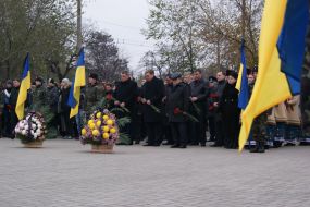 The participants of ceremony of laying flowers