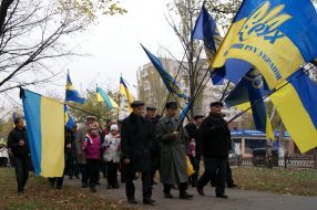 Participants of the action carry flags
